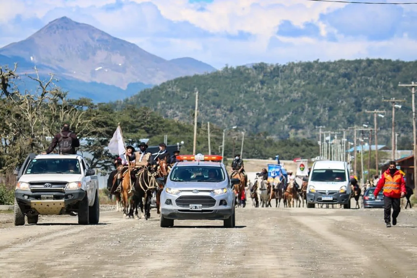 Delegación de Río Grande y Ushuaia llegaron a Tolhuin