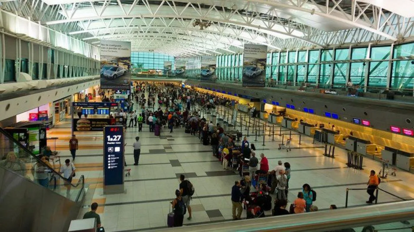 Gobierno evalúa cerrar el Aeropuerto de Ezeiza para vuelos internacionales