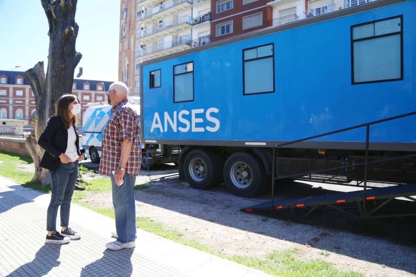 Fernanda Raverta: "La ANSES cuenta con más de 300 operativos de atención en funcionamiento"