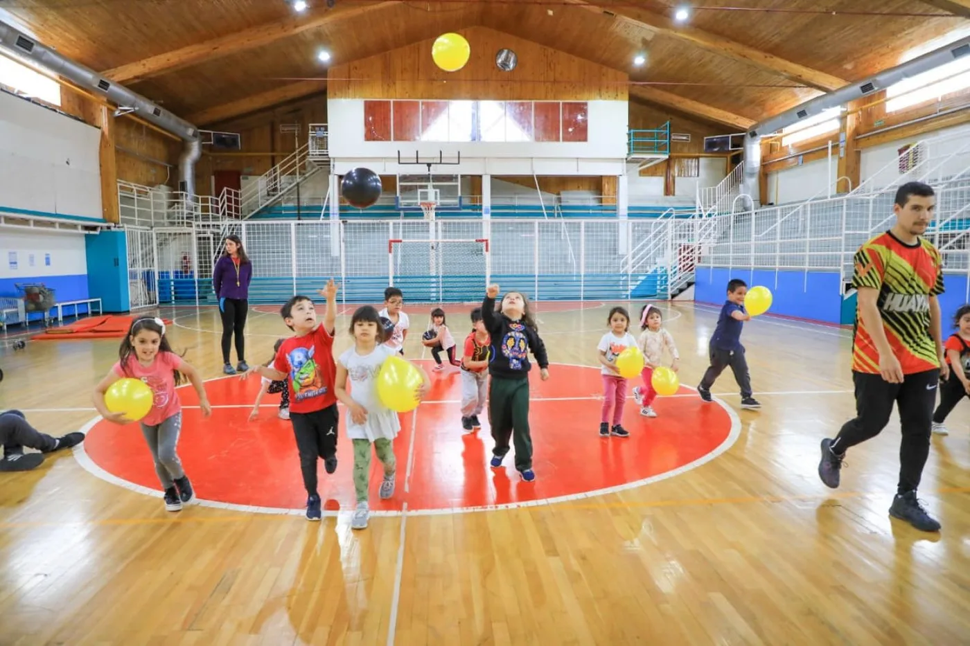 Más de 1600 chicos disfrutaron de las colonias deportivas y culturales