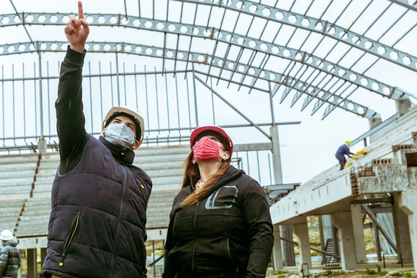 Ministra de Obras y Servicios Públicos de la Provincia , Gabriela Castillo, realizó este jueves una recorrida por la obra del Microestadio.