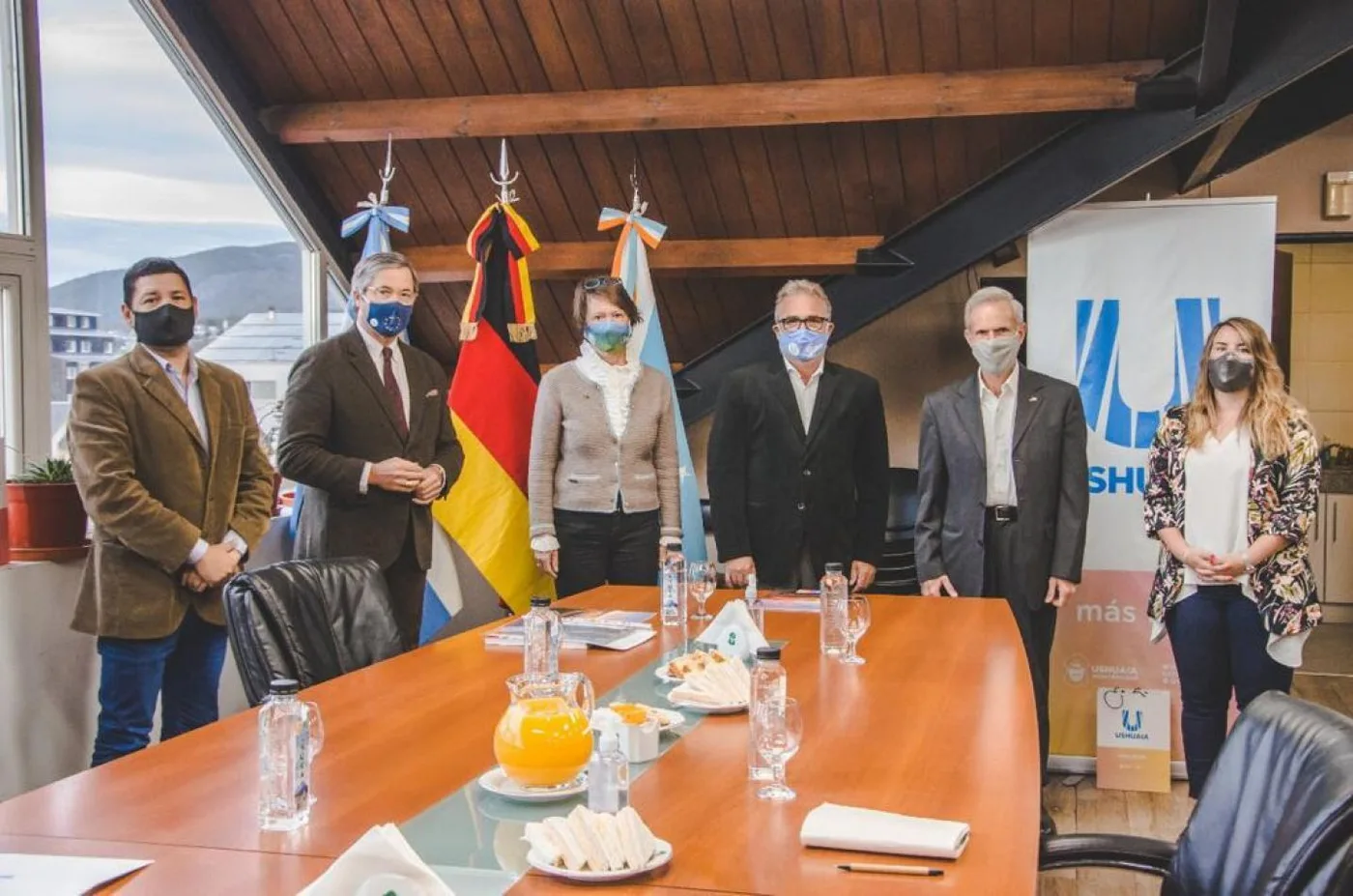 Rafael Fank, Cecilia Fiocchi, Mario Daniele, David Ferreyra, Ulrich Sante y esposa.