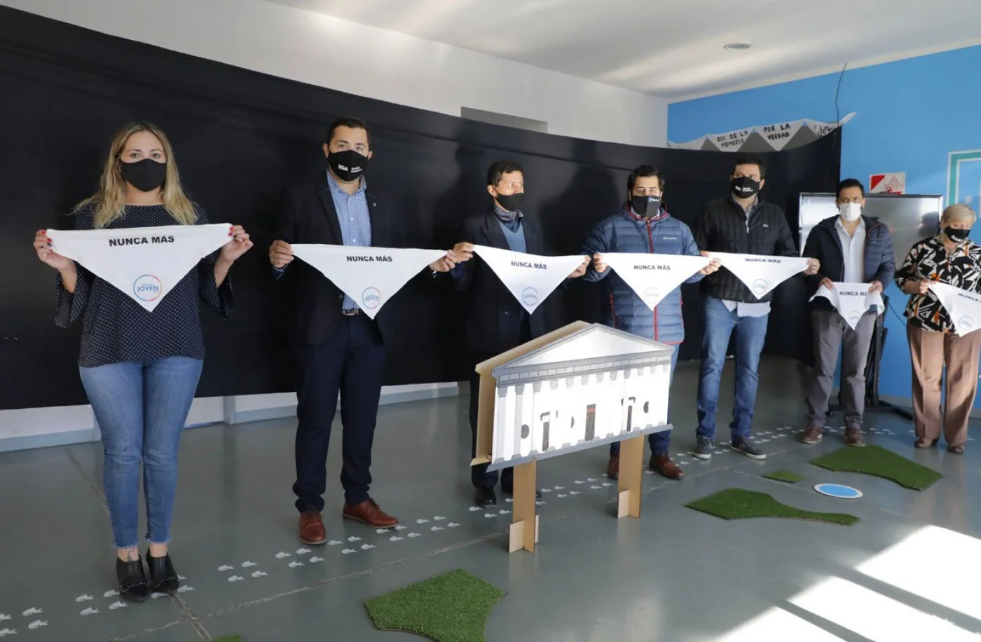 Se trata de una muestra interactiva alusiva a los crímenes de la dictadura que está disponible en Espacio Joven.