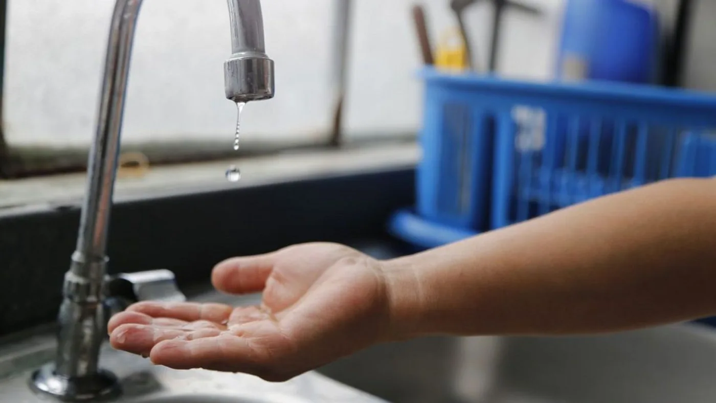 Corte de agua en la margen sur