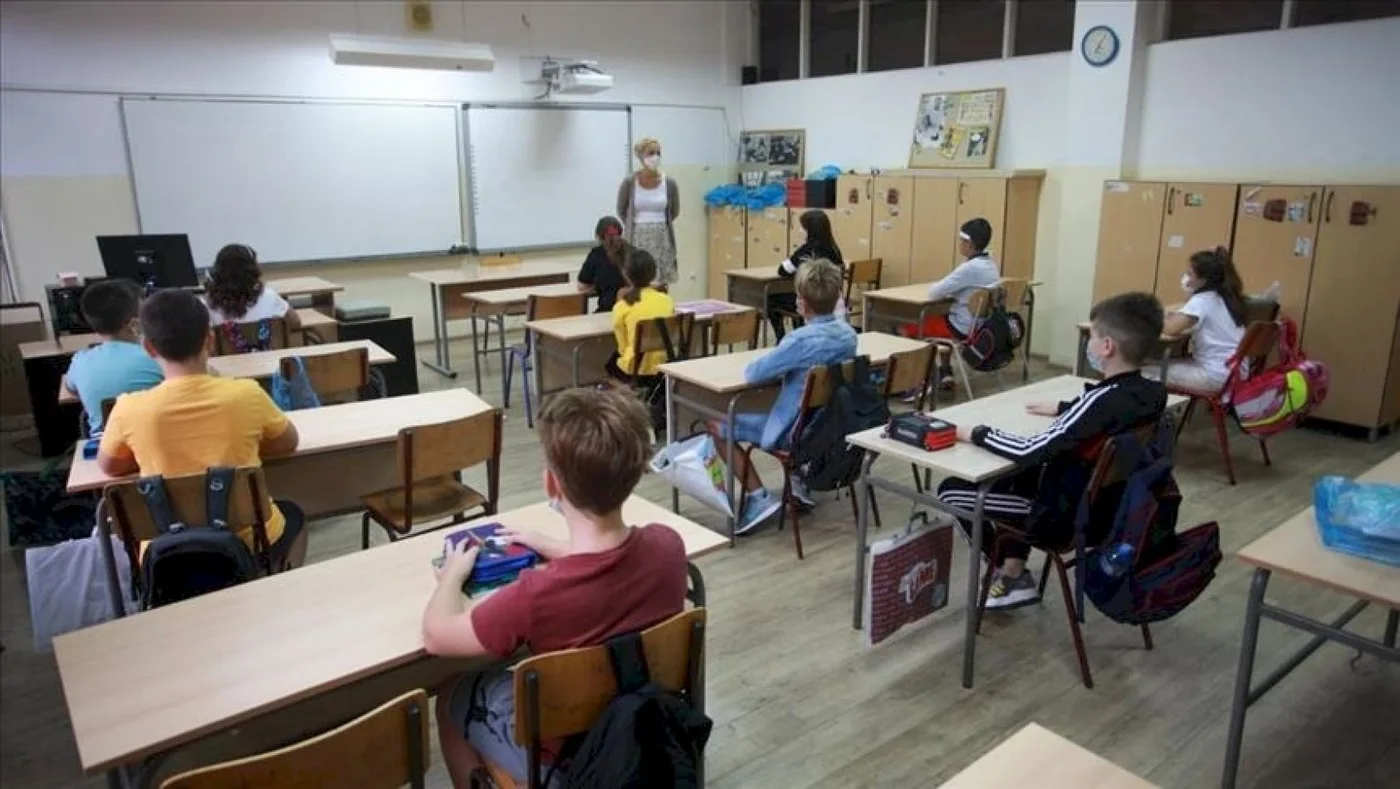 Ratificaron la "presencialidad cuidada" en escuelas de todo el país