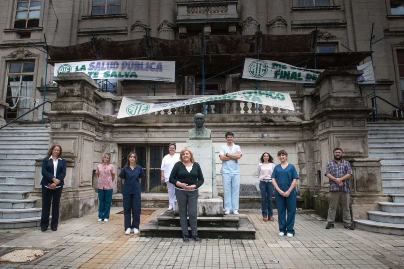 Personal del Instituto Malbrán.