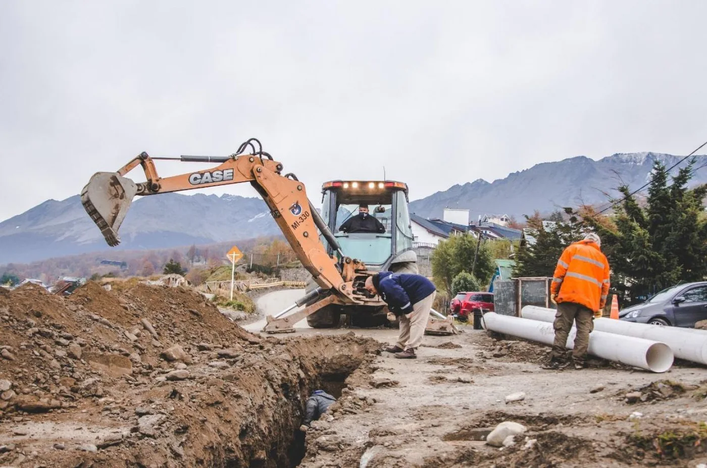 Continúa la construcción del pluvial en el B° Ecológico