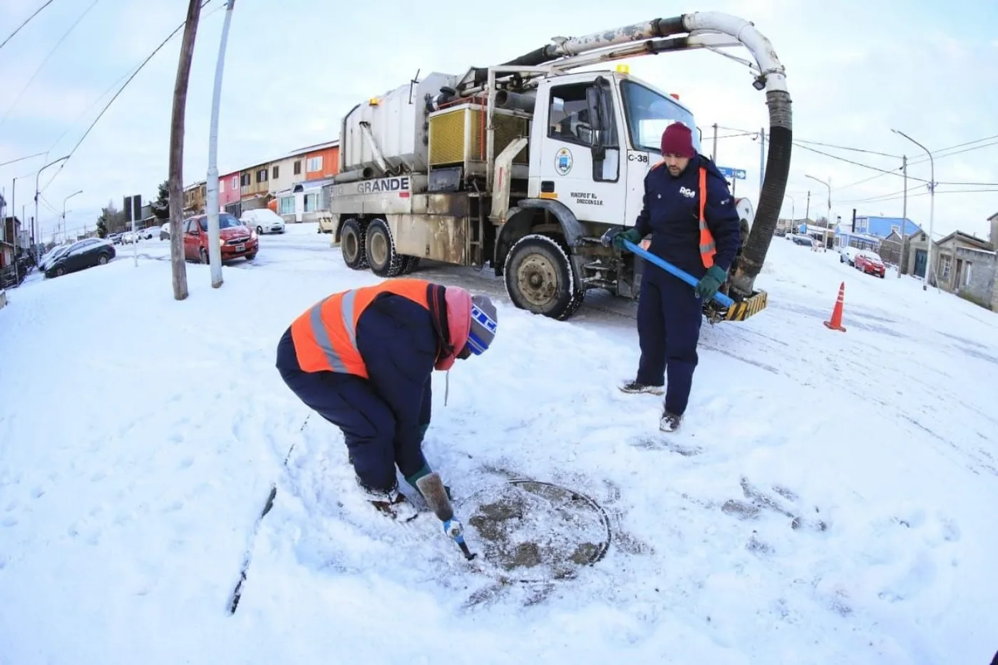 Personal de Obras Sanitarias reciben la vacuna contra el Covid-19