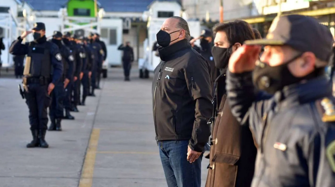 La Justicia investiga el robo de 14 pistolas y 2000 municiones de la Policía bonaerense