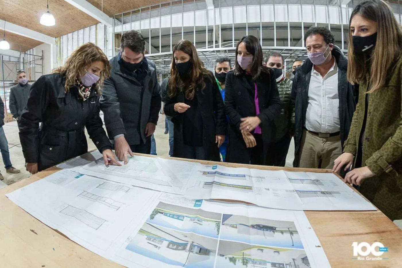 La secretaria de Deportes de la Nación, Inés Arrondo, recorrió junto al intendente Martín Perez la obra del Gimnasio Municipal de Artes Marciales.