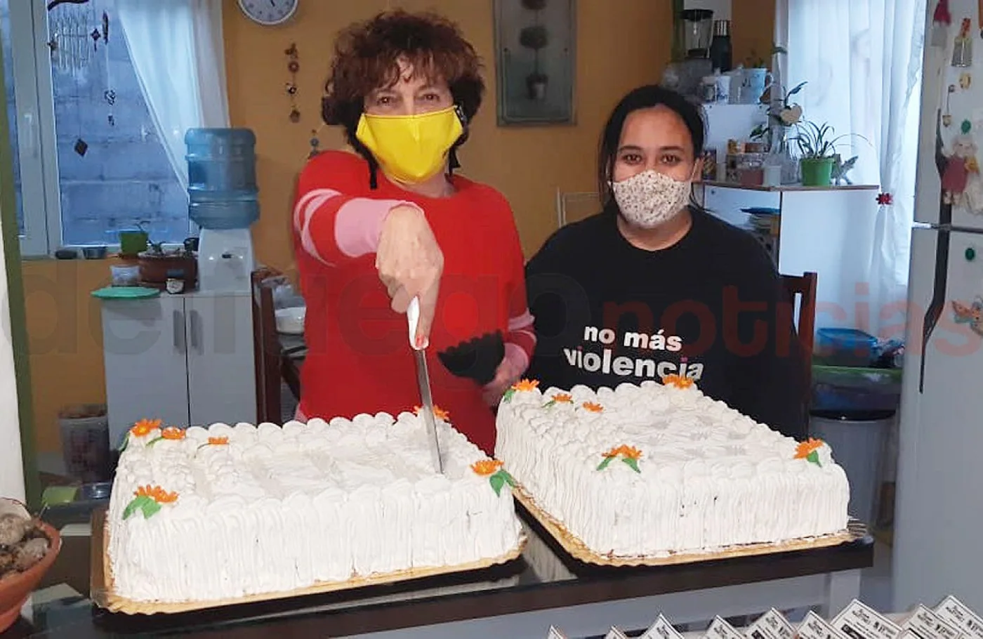 María González y su colaboradora, festejaron el cumpleaños número 15 junto a cientos de familias.