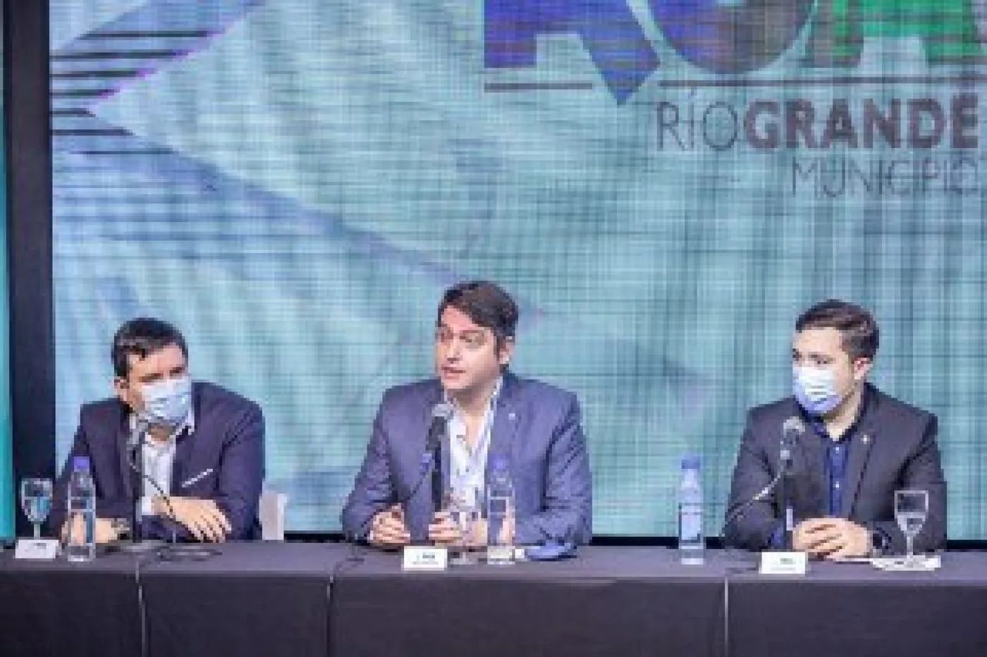 Municipio presenta proyecto de Industrias Tecnológicas