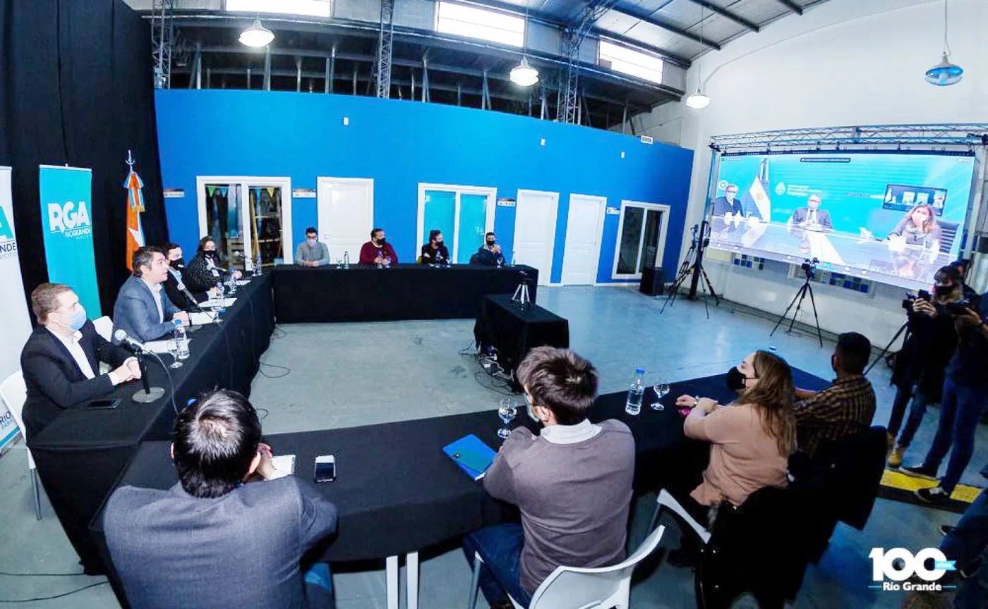 Presentaron formalmente el proyecto “Río Grande Ciudad Tecnológica y del Conocimiento”