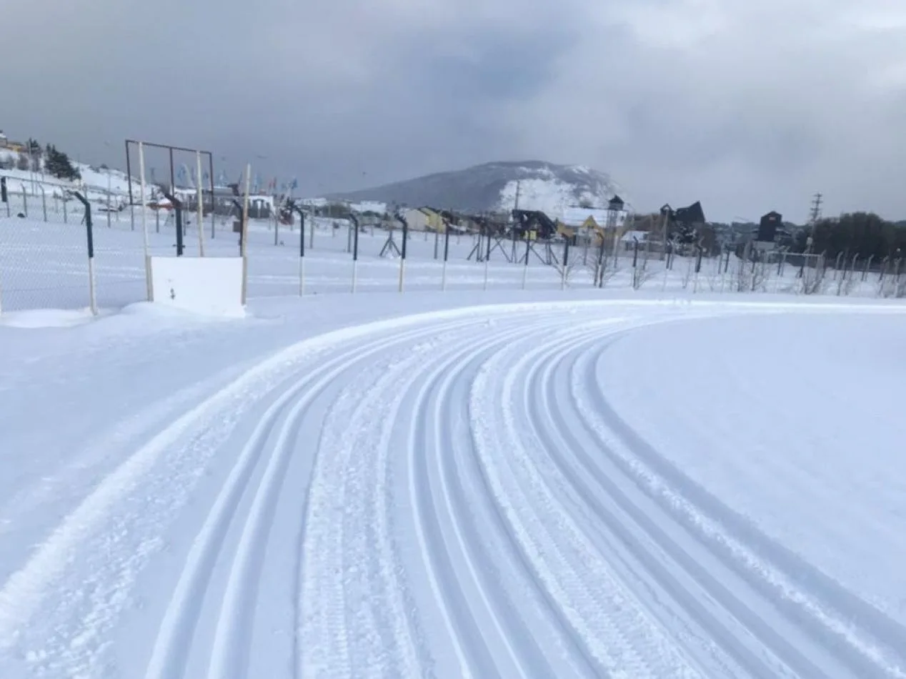 Pista de Atletismo Oscar "Cabezón" Oyarzún.