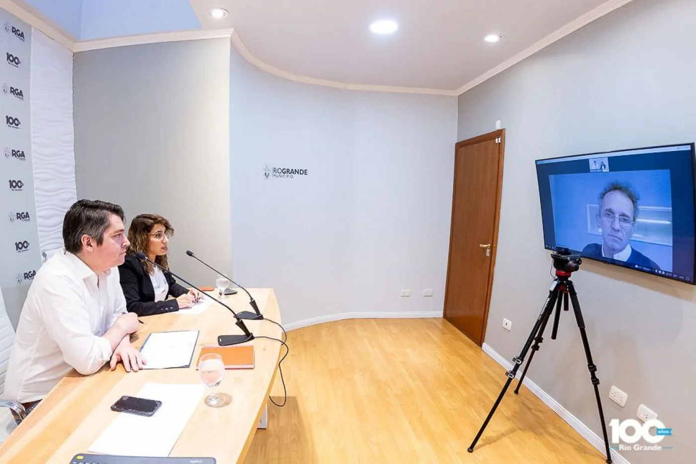 Martín Perez mantuvo una reunión de trabajo con el ministro Gabriel Katopodis