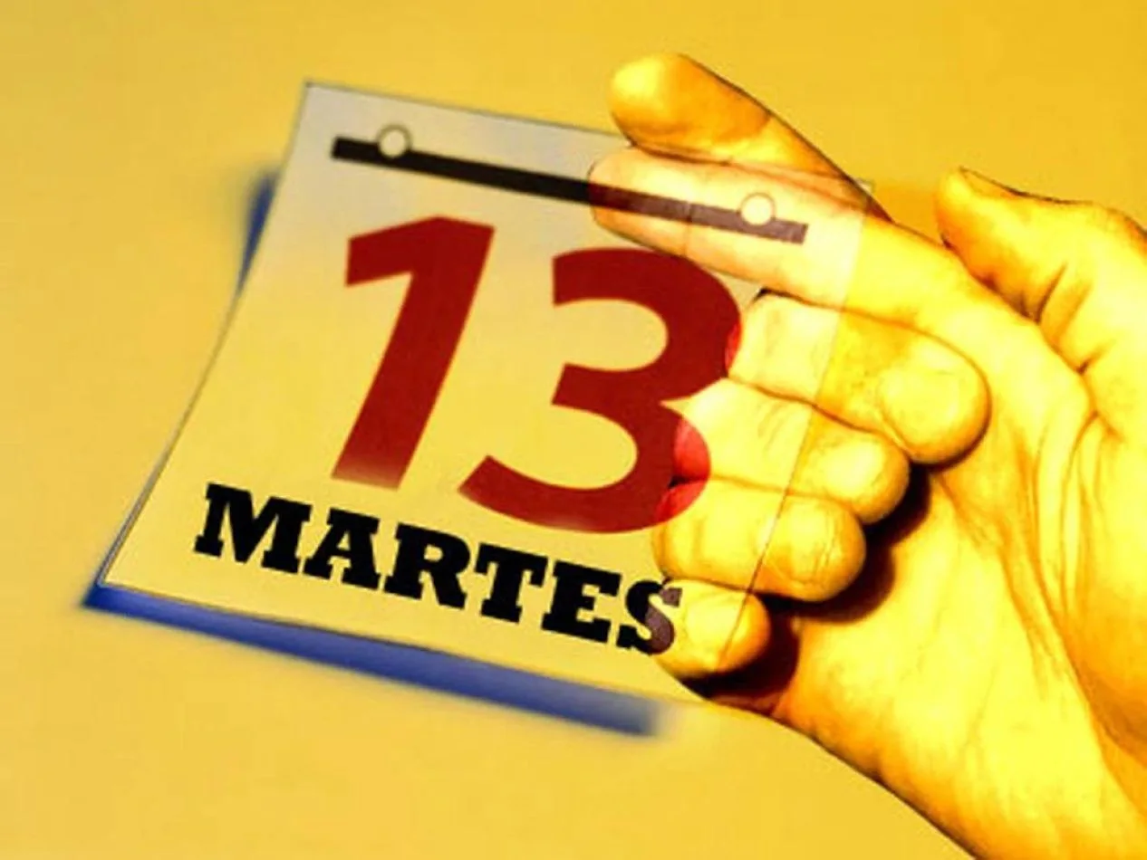 Martes 13, no te cases ni te embarques