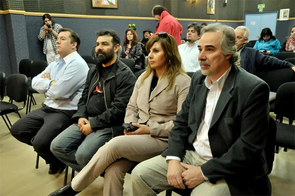 Zulueta, Flores, Romero y Freyre, durante la presentación del evento.