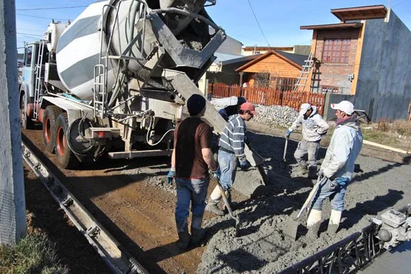 Los trabajos se realizaron sobre la calle Los Canelos.