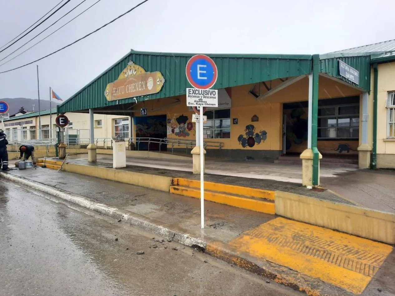 Municipio de Ushuaia finalizó la colocación de cartelería en sectores de la ciudad