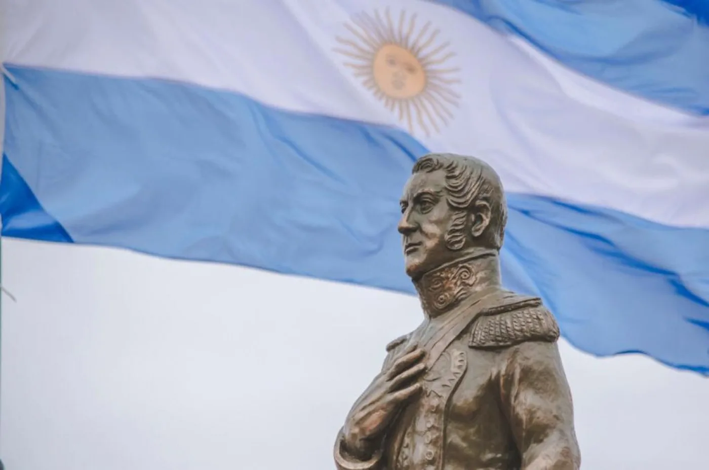 Municipio de Ushuaia homenajeó al Padre de la Patria Gral josé de San Martín