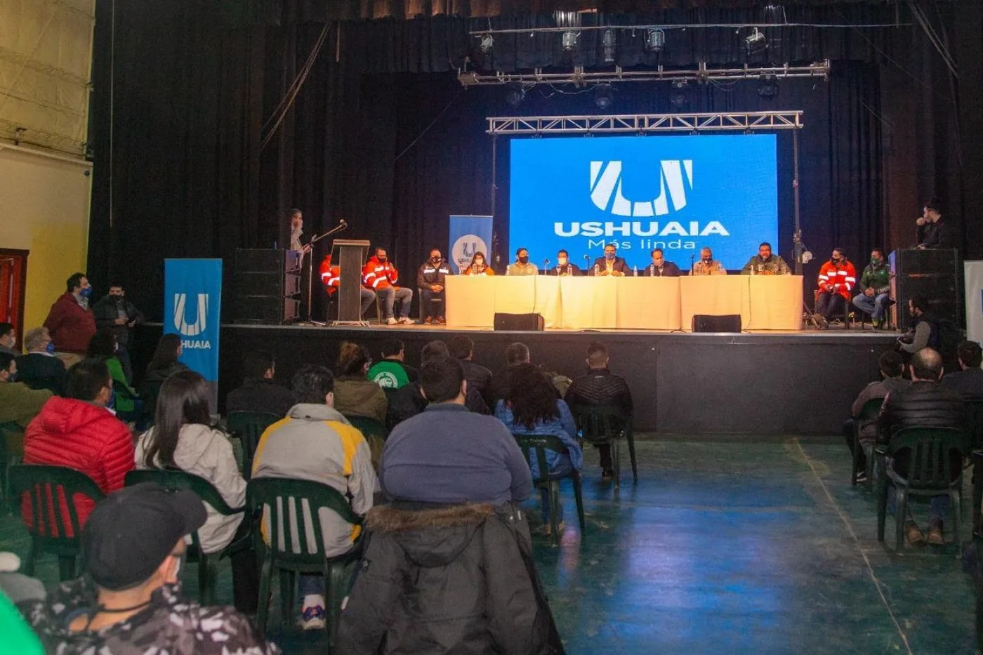 Ushuaia mejorará el ordenamiento del transporte de carga y loguística