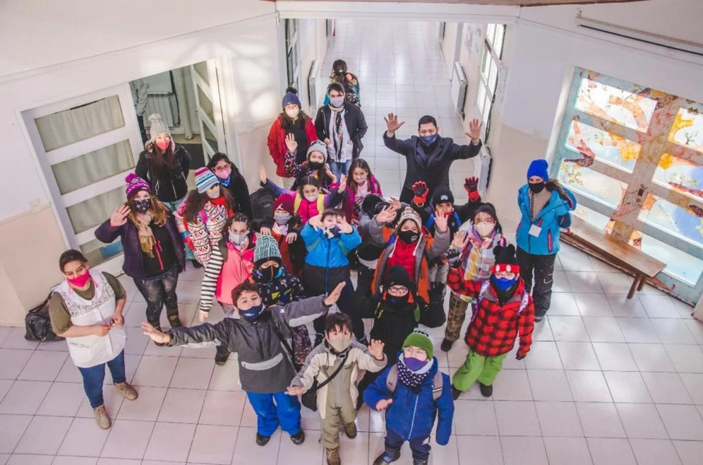 Niños de la escuela N°40, junto a sus docentes, pudieron disfrutar de la visita al Parque Nacional.