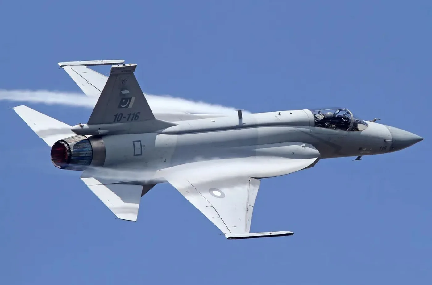 Argentina compró 12 aviones JF-17 ‘Thunder’