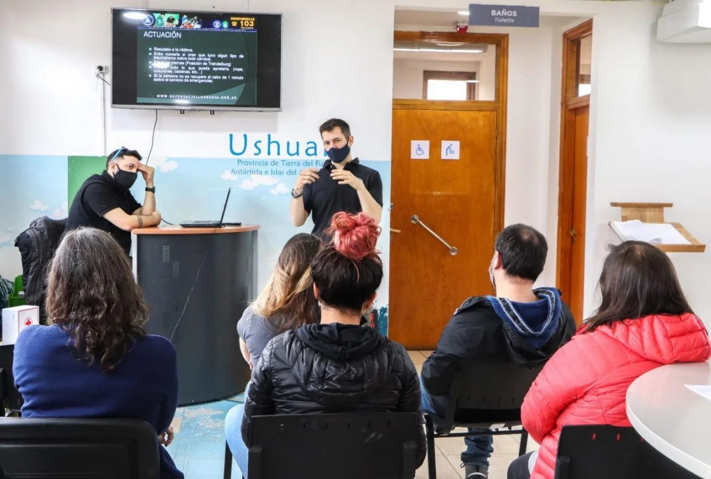 Turismo de Ushuaia capacitó a su personal sobre RCP a través de Defensa Civil