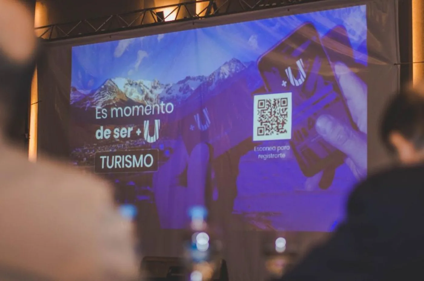 La tarjeta +U acompañan la campaña de promoción turística de Ushuaia