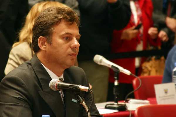 Legislador por Movimiento Popular Fueguino, Jorge Lechman.