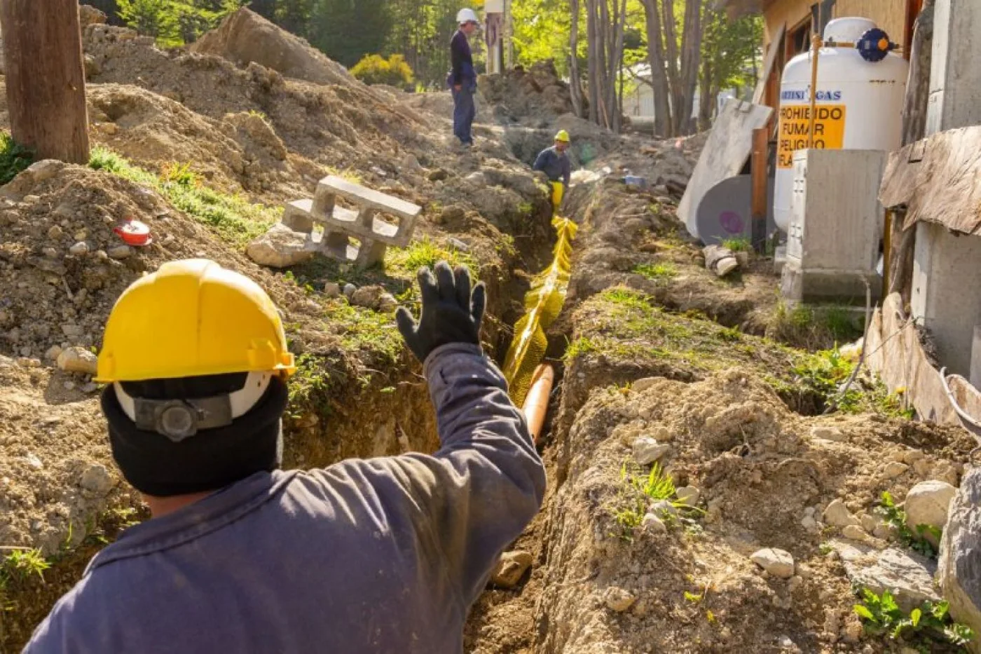 Avanza los trabajos de obra de la red de gas del barrio Akar en Ushuaia