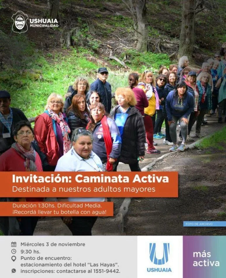 Caminata activa para adultos mayores de la ciudad