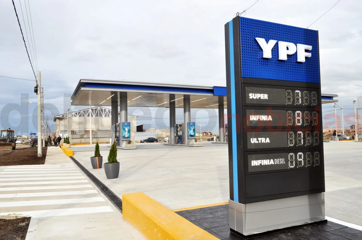 Finalmente la margen sur ya tiene su primera estación de servicios.