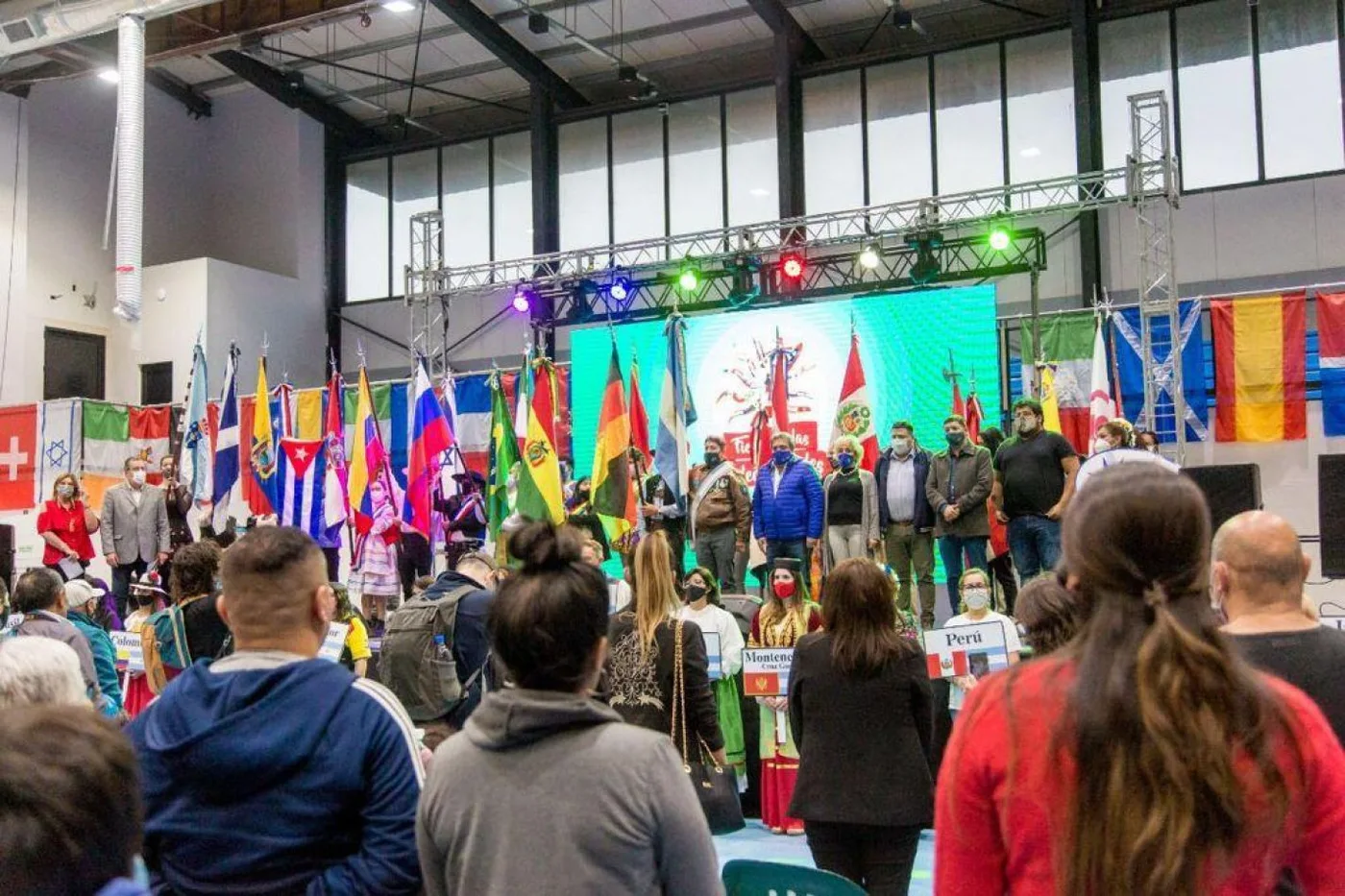 En su 18° edición: Ushuaia vive la gran Fiesta de las Colectividades