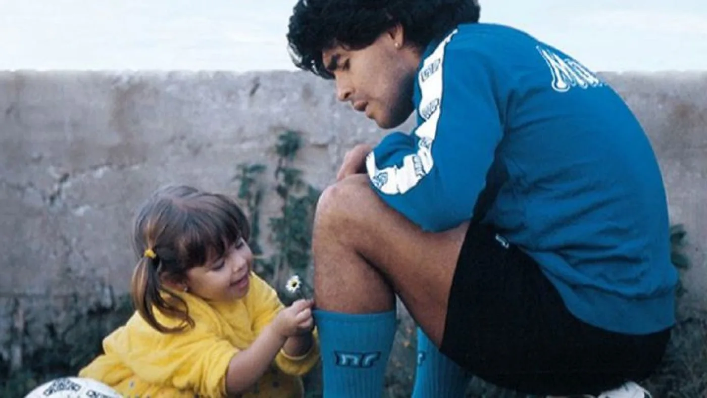 El rodaje de la serie se está llevando a cabo en varias de las ciudades en las que vivió Diego Maradona y está previsto que finalice en 2022.