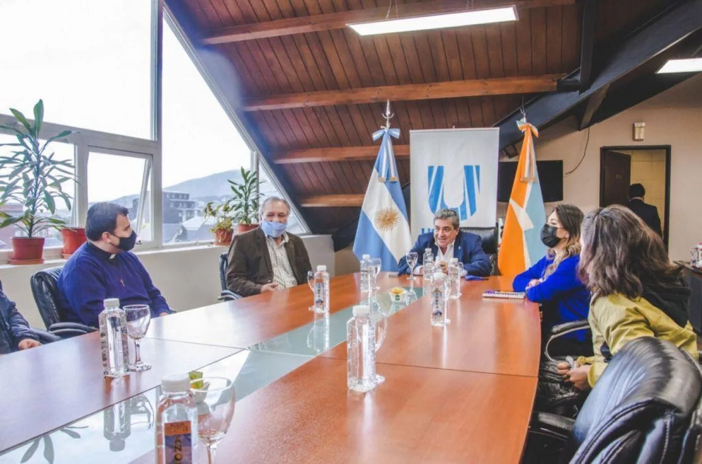 Municipio de Ushuaia recibieron a representantes de Cáritas