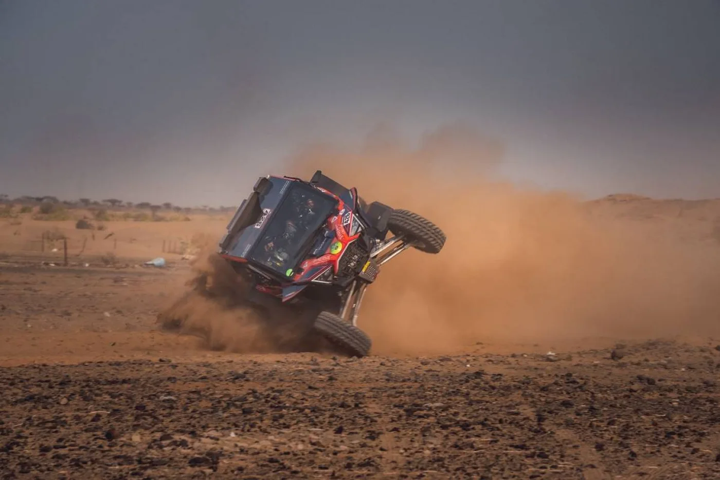 Impresionante accidente en el Rally Dakar