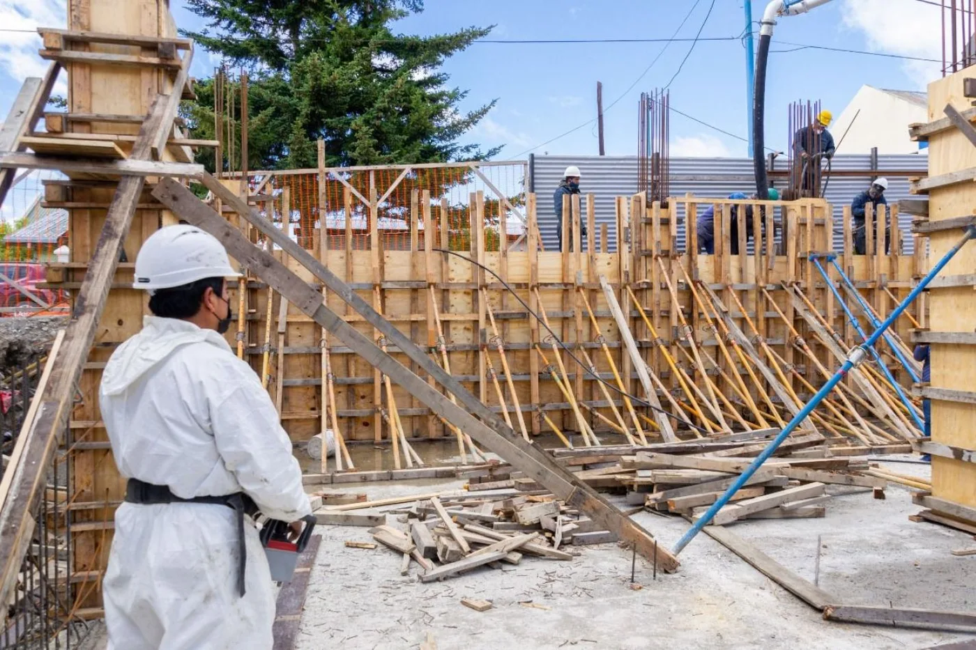 Trabajos de hormigonado en el HRU y Centro de Rehabilitación de Ushuaia