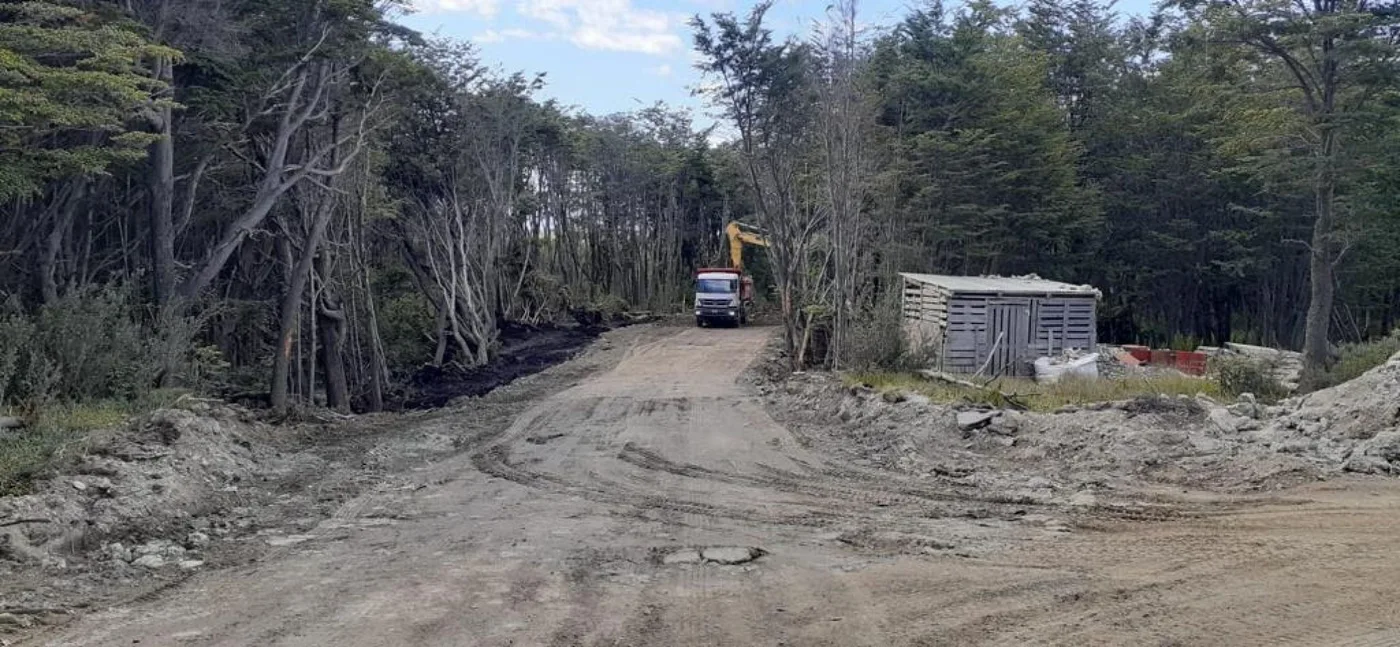 Apertura de calles en el sector de Barrancas del Pipo