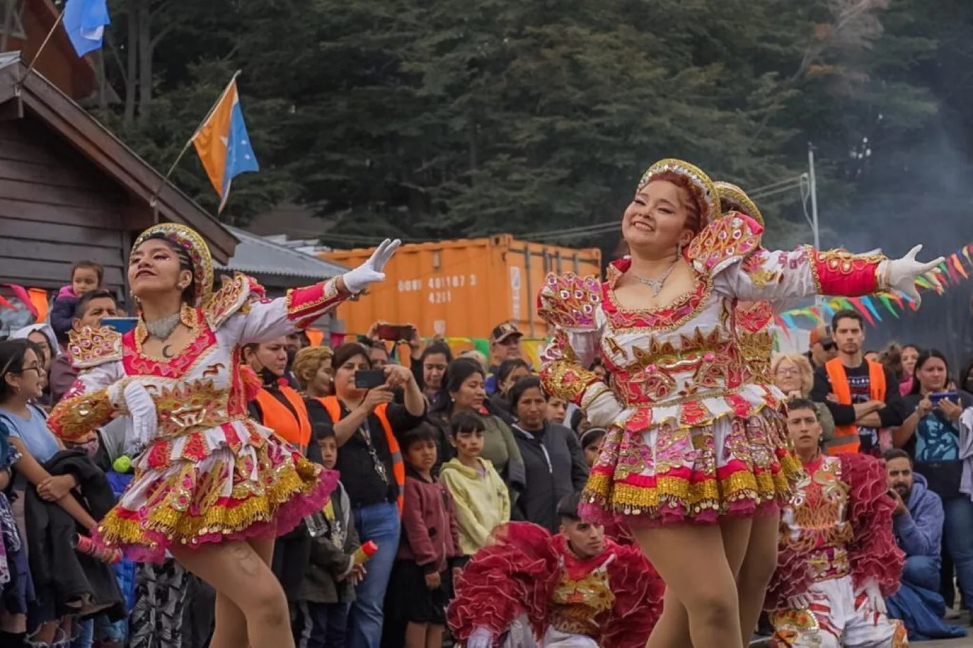 El carnaval de los barrios volvió al Kaupén