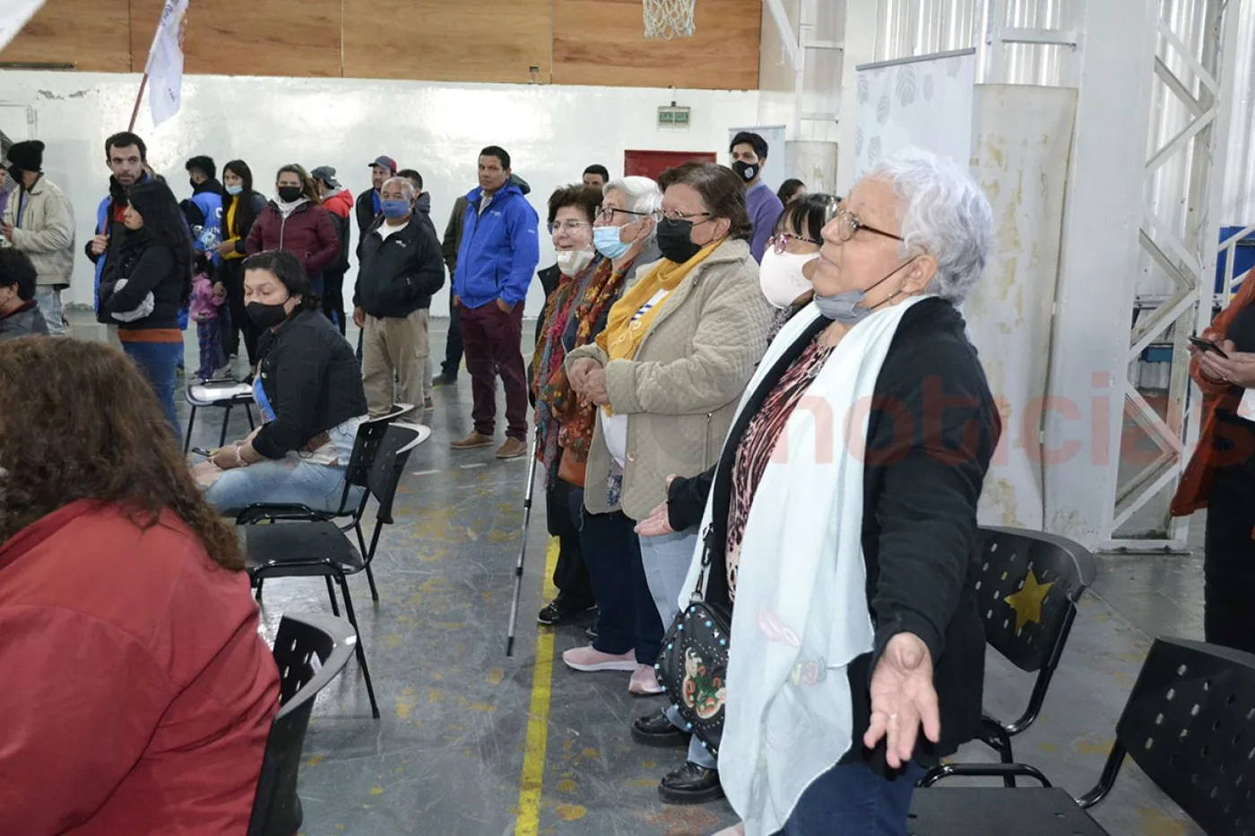 Los abuelos del Centro de Jubilados Tol-wen no dudaron en reclamar a viva voz.