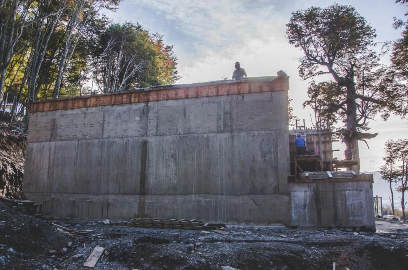 Avanza la construcción de la cisterna en el sector del KyD para red de agua potable