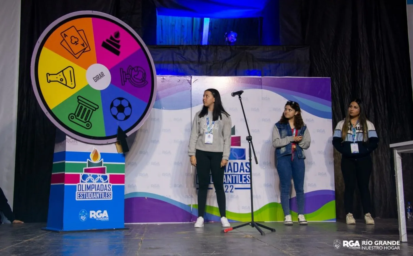 “Jornada del Saber” y “Presentación de Banderas” en el marco de las Olimpiadas Estudiantiles 2022. 