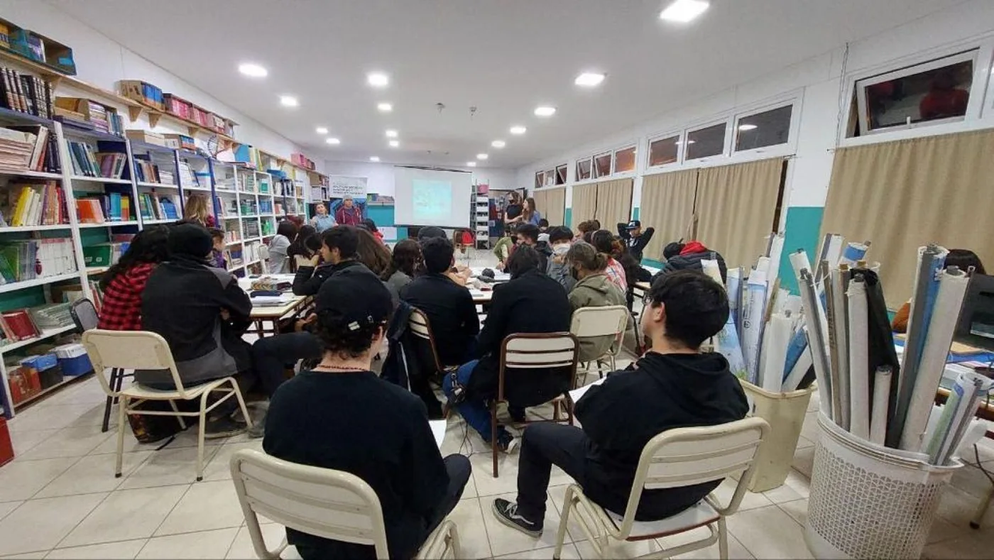 Municipio de Ushuaia intensifica los talleres de prevención en las escuelas secundarias
