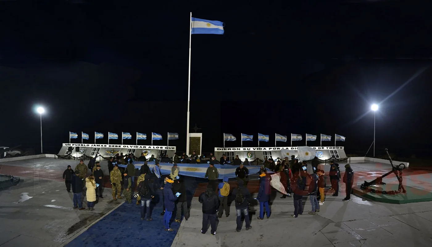 Los Veteranos de Malvinas marcharon nuevamente por la reafirmación de los Derechos Argentinos sobre las Malvinas.