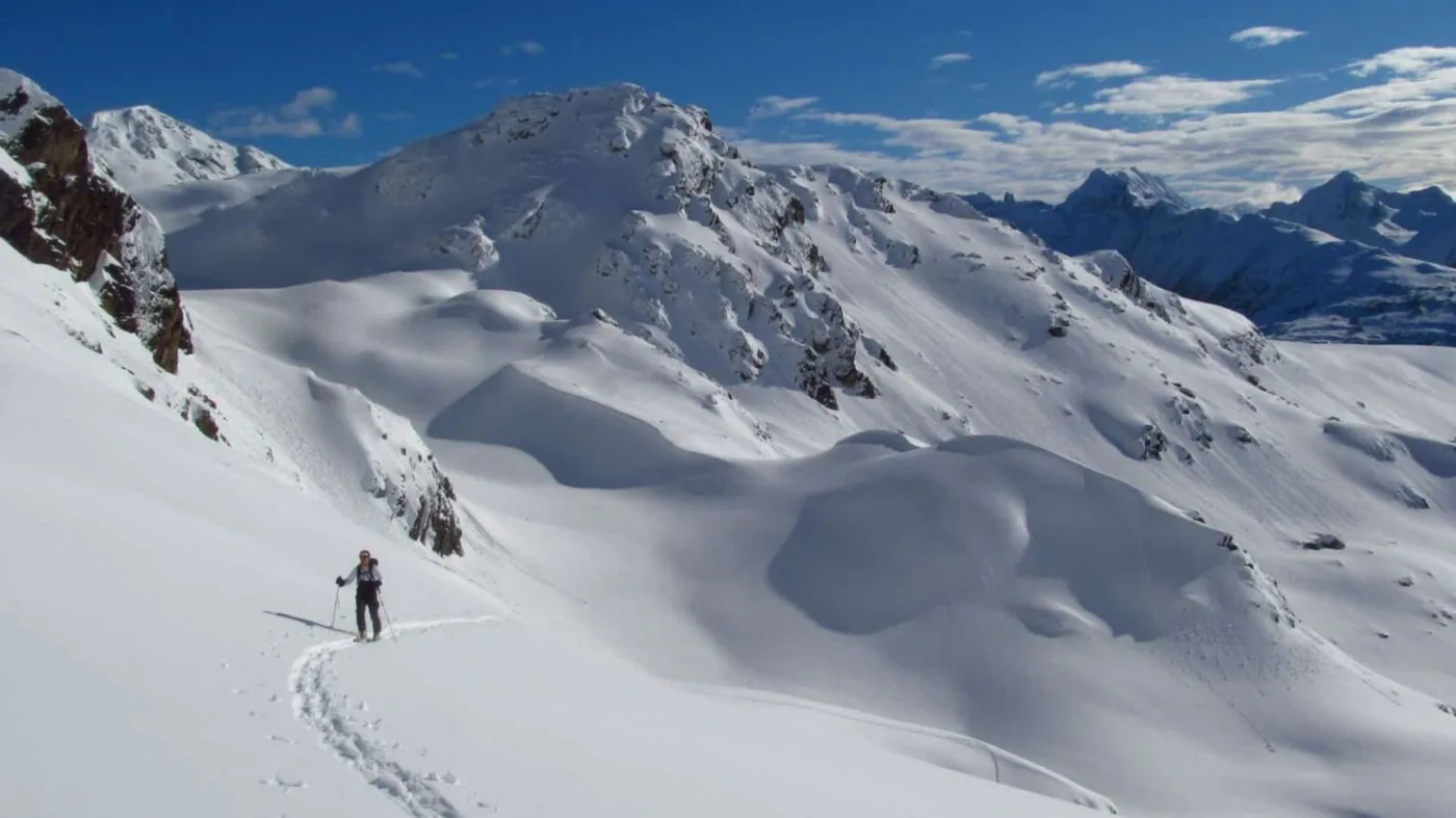 Esquí de travesía: una opción con más adrenalina para los visitantes de Ushuaia
