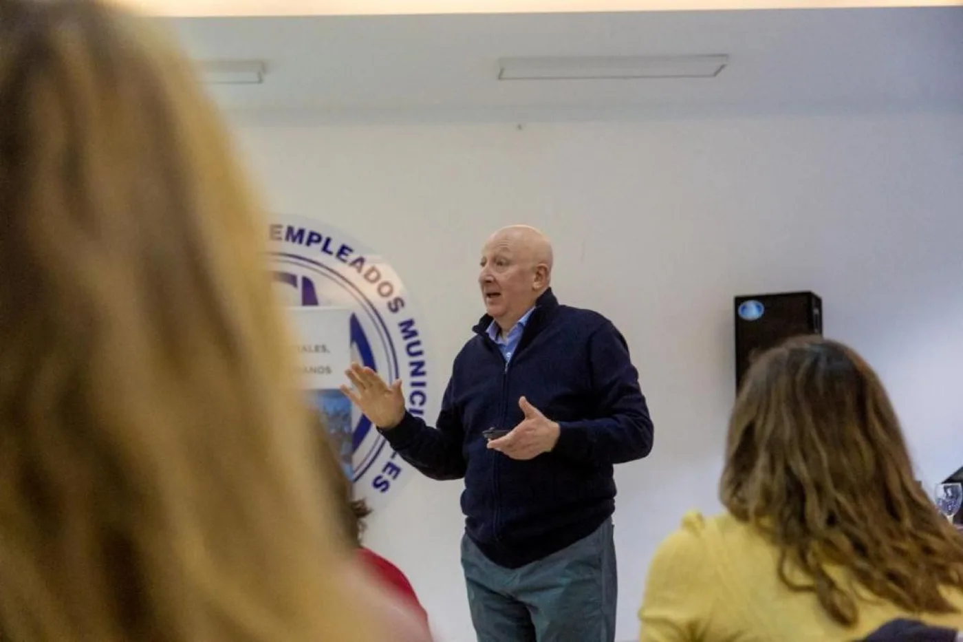 Brindan jornada denominada “Cómo organizar tu emprendimiento”