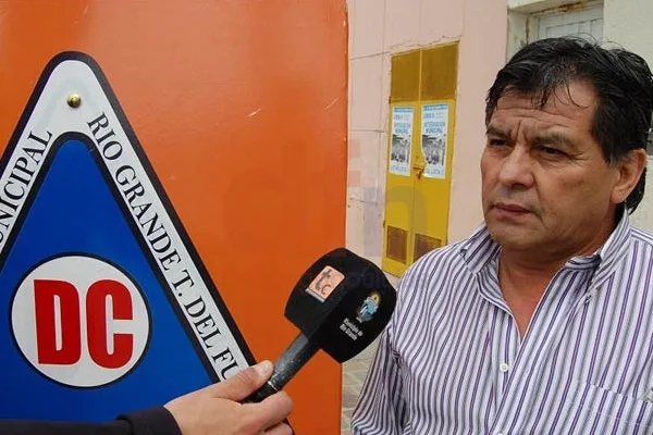 Coordinador de Defensa Civil del Municipio de Río Grande, Julio Bordón.
