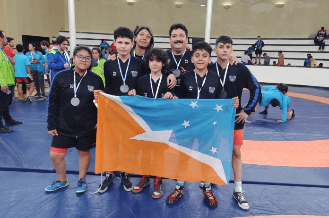 Equipo de lucha de Tierra del Fuego obtuvo el tercer lugar en los Juegos Nacionales Evita 2022