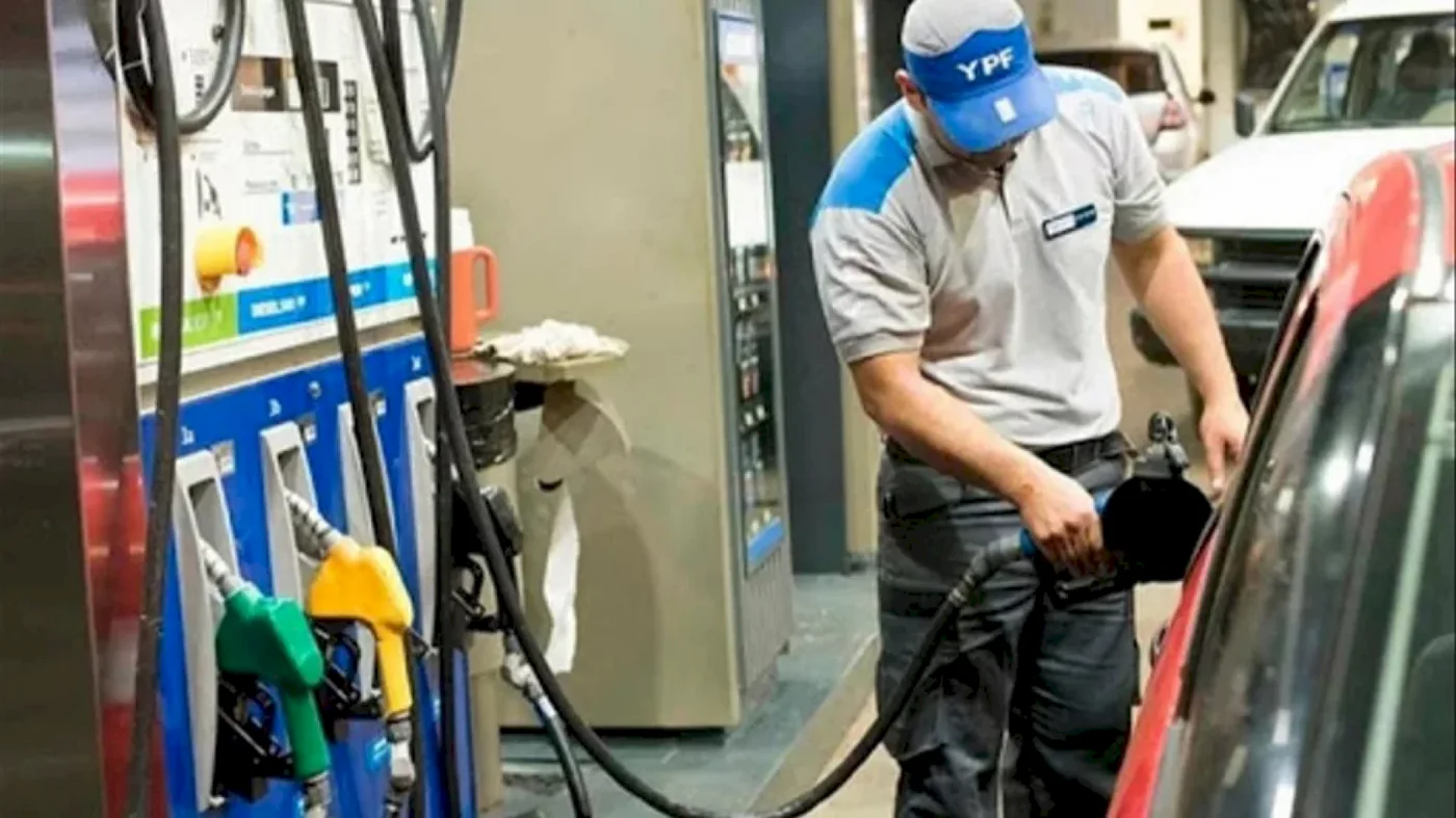 YPF sube el precio de los combustibles 6% promedio desde este jueves